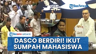 Detik-detik Sufmi Dasco dkk Ikut Berdiri Sampaikan Sumpah Mahasiswa: Tanah Air Tanpa Penindasan