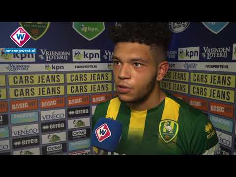 Jong ADO-speler Guy Smith na overwinning op Jong NEC