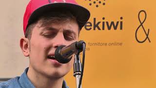 Gabriele Esposito live a Napoli per wekiwi e Let&#39;s Donation