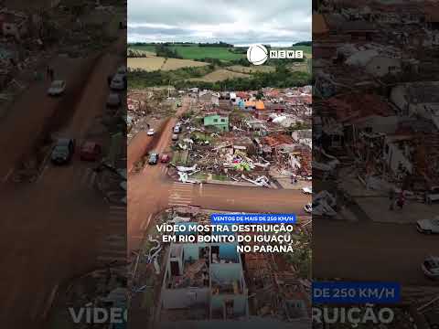 Vídeo mostra destruição em Rio Bonito do Iguaçu, no Paraná. 📲 #RecordNews #Shorts
