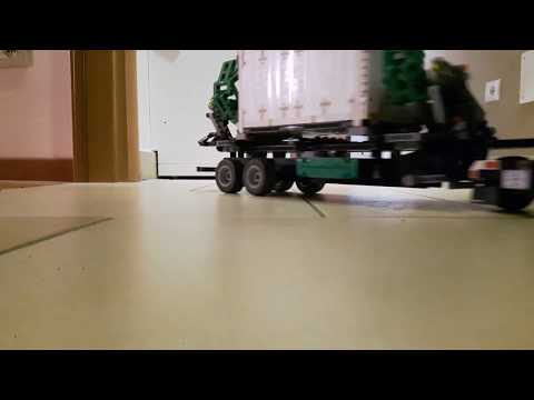 Lego Technic 42078 - RC motorized Mack Anthem with trailer in action