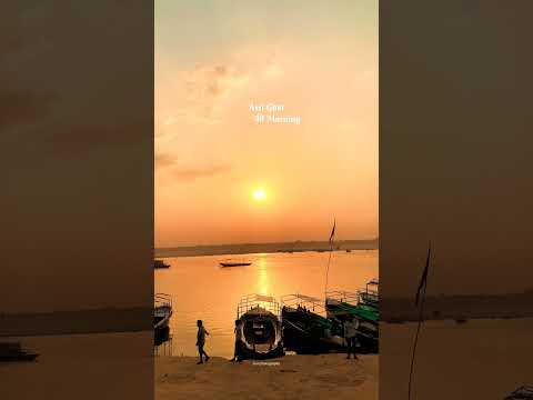 सुबह-ए-बनारस Subah-e-Banaras Assighat ki Morning Banaras #india #banaras #assighat