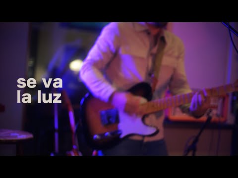 BLACK GUAYABA - SE VA LA LUZ