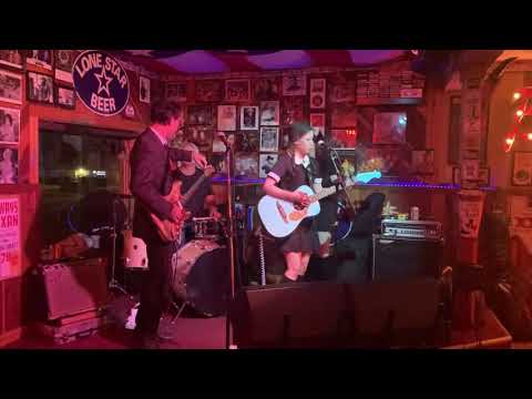 Beth Lee @ Little Longhorn Saloon Austin, TX 10/31/19