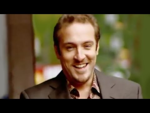 Derren Tricks Shop Keepers To Let Him Pay With Paper - Trick or Treat