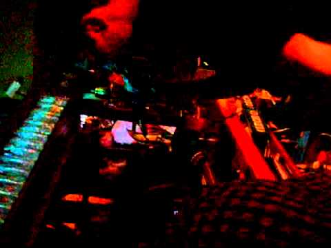 Propaganda Soundsystem - ecojunglist & K.I.V.I.  @ highlander 10.06.2011