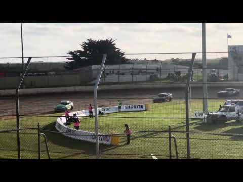 Modified Sedans Heat 2 VMPA Series Round 1 Premier Speedway Warrnambool 15/11/2025