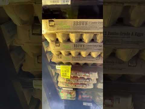 US$ 8,99 por uma dúzia de ovos no New Sagaya City Market em Anchorage, Alasca