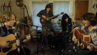 Mikal Cronin - "Get Along" (Violitionist Sessions)