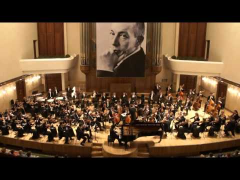 Dmitry Mayboroda, Alexander Sladkovsky, TSO   S  Rachmaninoff  Piano Concerto #1 2