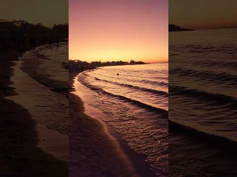 📍Paso de La Patria, Corrientes. Atardecer de fuego a orillas del espectacular Río Parana.
