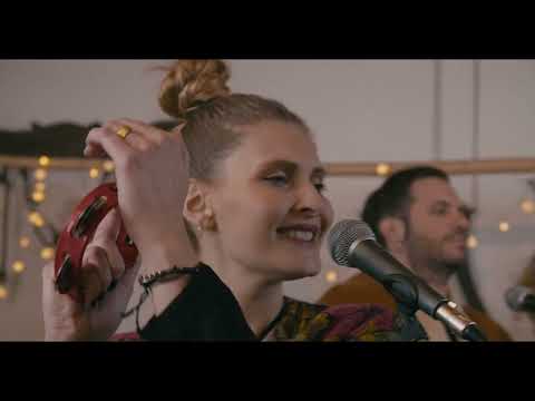 Anteprima video "Me&Tea - La Felicita - Simona Molin" su Lyrium