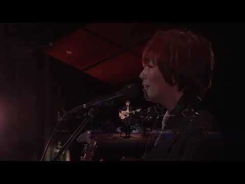 卒業写真 Official LIVE映像