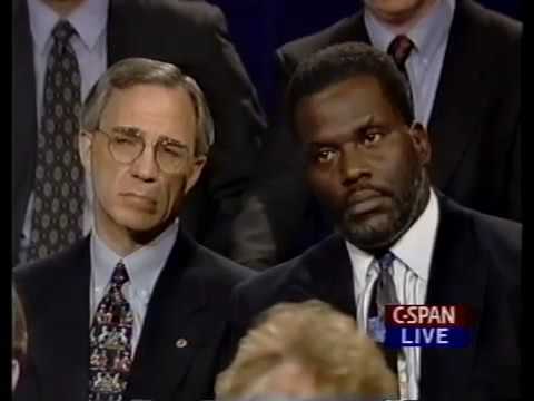 Ann Richards vs George W Bush TX Gov Debate (Oct 1994)