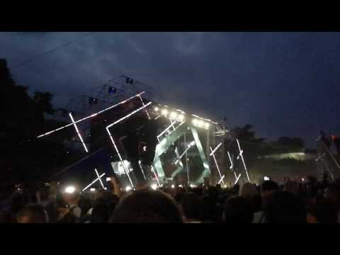 Duke Dumont dropping Eric Prydz - Opus (Four Tet Remix) at Exit Festival 2017