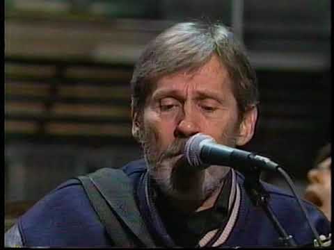 The Band on Letterman doing their version of Atlantic City (Bruce Springsteen) 1994