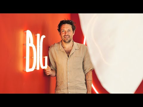 Fuorisalone 2022 | ARTEMIDE - Jakob Lange, Partner of BIG, presents la lampada a sospensione Veil