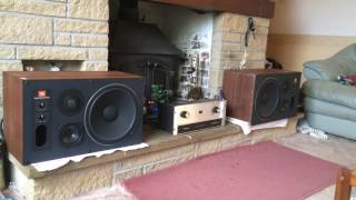Video thumbnail for JBL 4412 studio monitors crown dc300a by zummerzetlad
