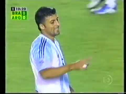 Eliminatorias Mundial 2006: Brasil 3-1 Argentina (02/06/2004). Narración en portugués.