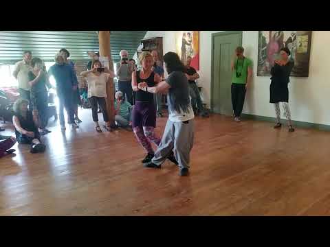 Neo Tango Demo by Ezequiel Sanucci & Lydia Müller after workshop at De Uelenspieghel