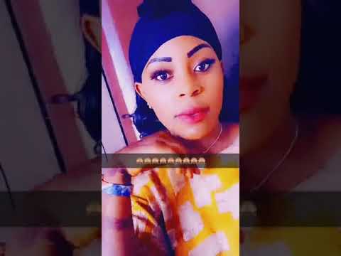 Menina Akicheza wimbo wa rayvanny na zuchuNumber One