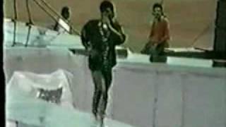 MENUDO - MEDLEY HOLD ME , DON&#39;T HOLD BACK,COME HOME DESP.CHARLIE.wmv