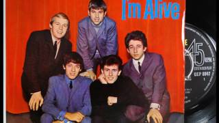I&#39;M ALIVE--THE HOLLIES (NEW ENHANCED VERSION) 720p
