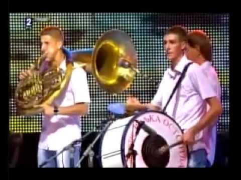 Ponocni Koncert - Guca 2011 - Bakija Bakic i Veljko Ostojic 2_deo