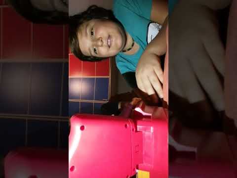 Non svegliare la nonna😂😂