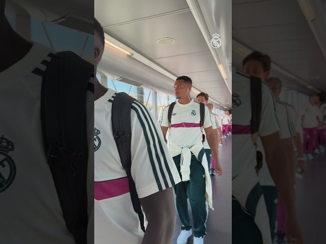 Vídeo relacionado con REIAL MADRID (MERENGES) REALMADRID Bufanda Blanca Franja Azul