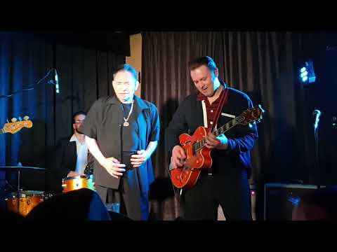 Robert Gordon with Darrel Higham - The Way I Walk, live in Finland 2019