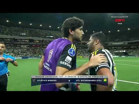 Hulk great yellow card vs Bucaramanga
