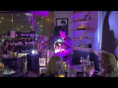 Ari Hest at bits - Strangers again