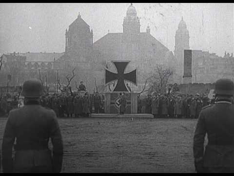 German Newsweek No. 744- 7 December 1944 (Combat Footage Western/Eastern Front, GD Regiment)