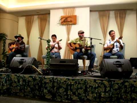 Hawaiian Silent Night - Keoki Kahumoku, Herb Ohta Jr., Patrick Landeza, Bryan Tolentino