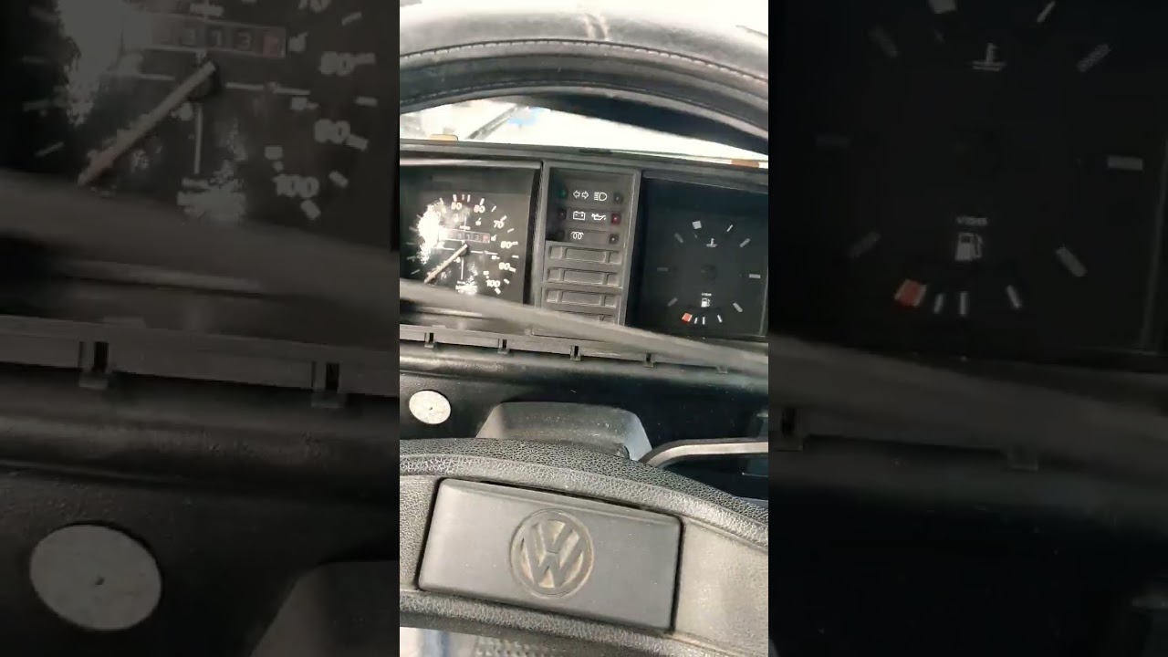 VW T3 Camper Brake fluid top up (reservoir) location.