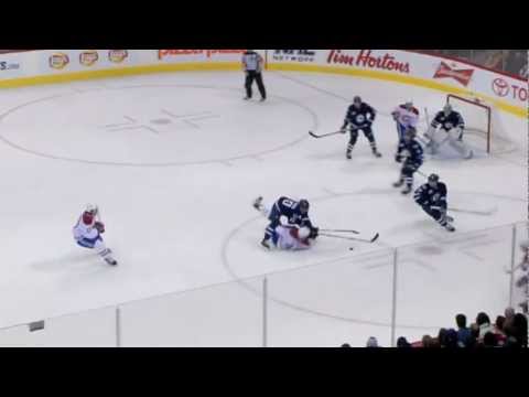 Antti Miettinen hits Michael Blunden