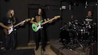 EL OPORTUNISTA no completa - Rudesindus tributo Rosendo y Leño