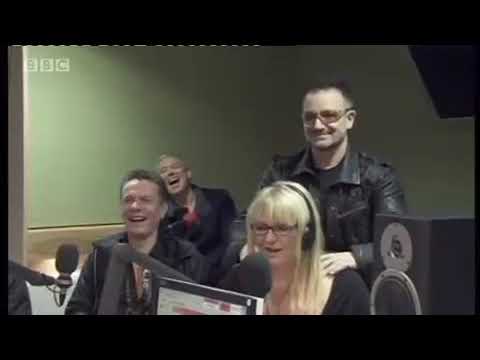 U2's Bono "back massage" in BBC 😊