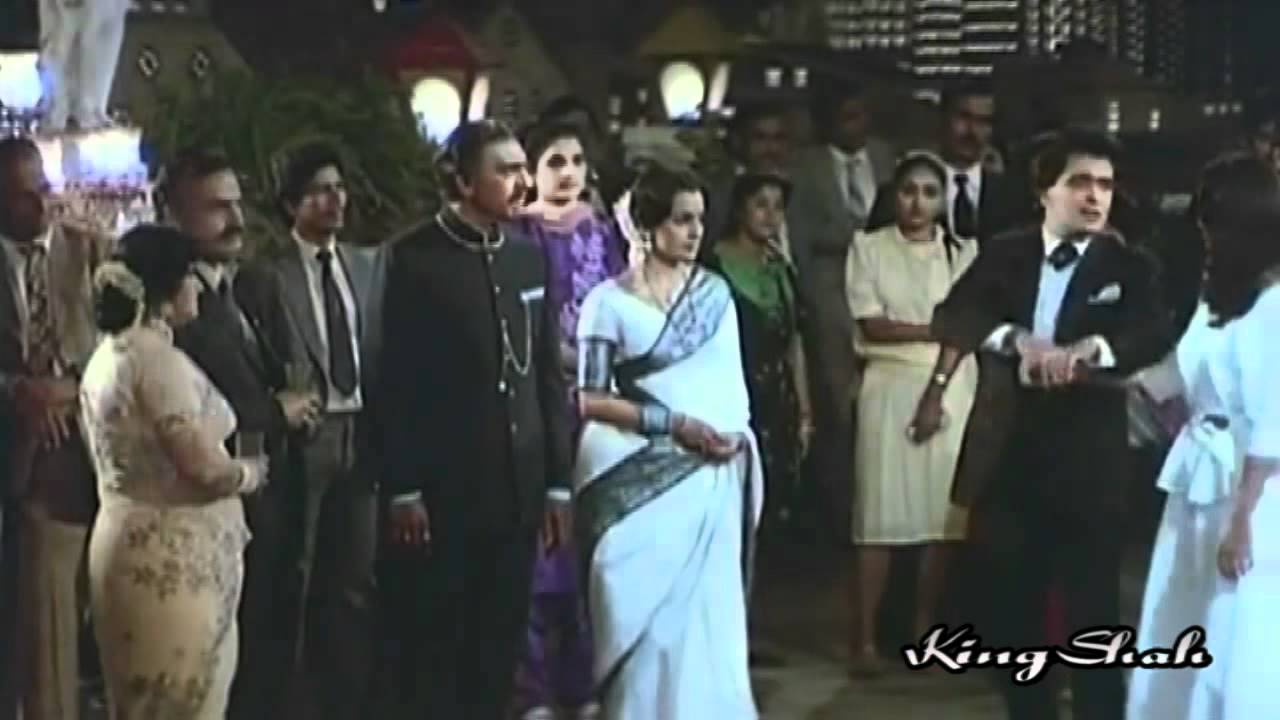 Mere Mehboob Ruk Jao, Abhi Afsana Baki Hai Lyrics | Hamara Khandaan | Anuradha Paudwal, Mohammed Aziz | Laxmikant Pyarelal