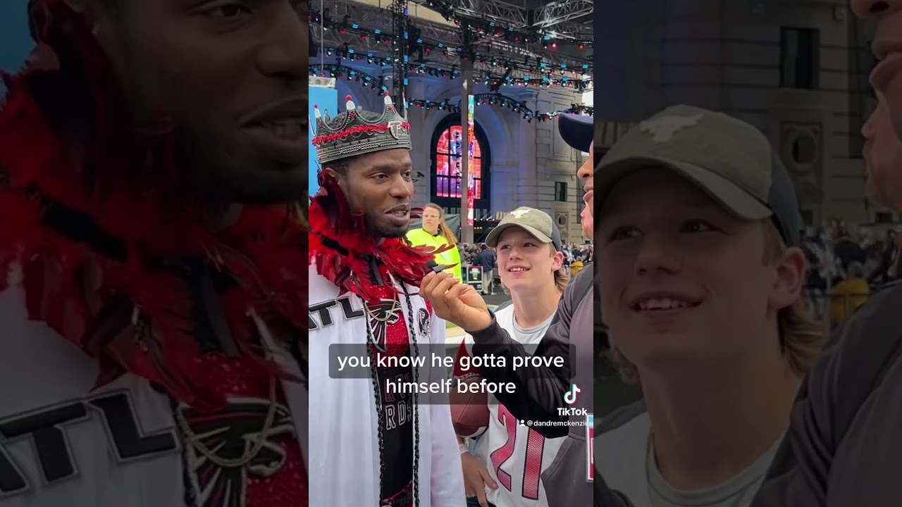 Falcons fan wasn’t feelin the pick #atlantafalcons #28 #3 #desmondridder #atl #atlanta #dirtybirds