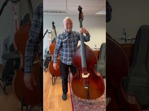 Dave Holland in Thwaites' Double Bass Shop