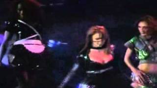 Britney Spears- Overprotected (DarkChild Remix) Live From Providence (The Onyx Hotel Tour)