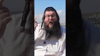 "אנחנו צריכים לשפוט כל יהודי לכף זכות כמו שיהיה משיח"... 'הנר שלך עדיין בוער עם אברהם רובינוף הי"ו