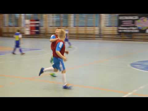 Mateusz Fijoł (Błękitni Wejherowo) gol ze Stolemem Gniewino