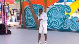 OMI - Color of my Lips (Live at YTV Summer Beach Bash II)