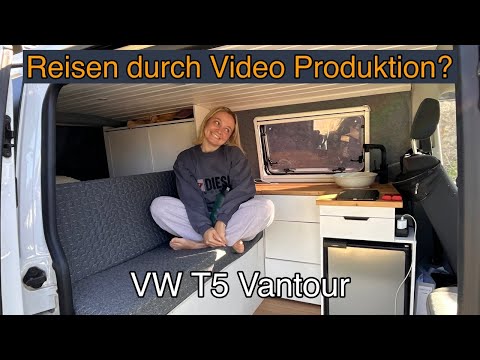 Franzi shows us her VW T5 bus - Room tour Campervan VW Bulli