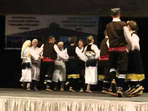 Folkloriada u Pyramidi 16.11.2013 KUD Mladost Leobersdorf