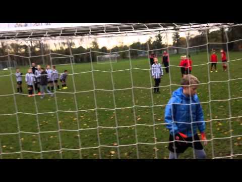 Excelsior'20 E8 - Nieuwerkerk E9 (23-11-2013)