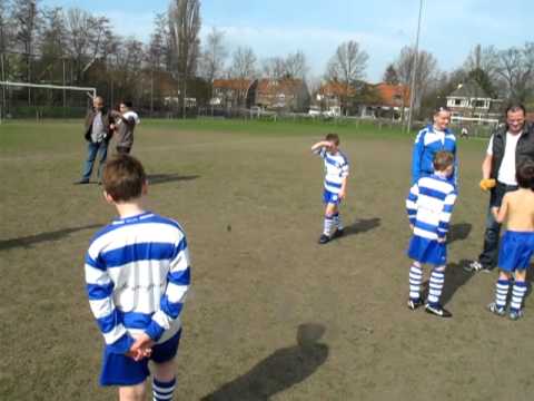 Oliveo F4 penalty Milan van Haastert (24 maart 2012)